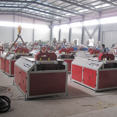Máquina plástica impermeável do perfil de ISO90001 50HZ para a barra